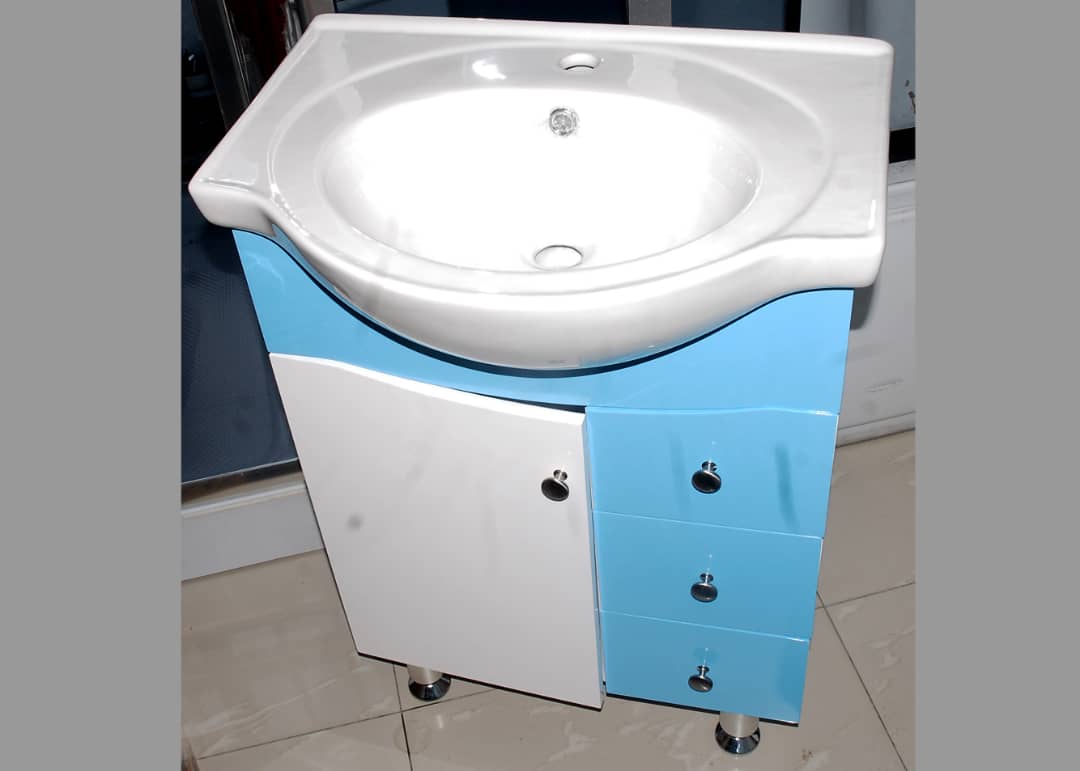 https://silverarrowssanitary.com.ng/wp-content/uploads/2019/10/cabinet-basin-brimix_01.jpeg