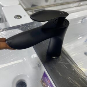Black Basin Mixer